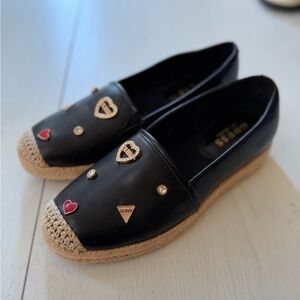 Guess Slip On Shoe
